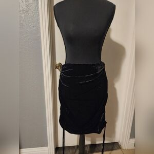 Black ShoSho skirt size XL